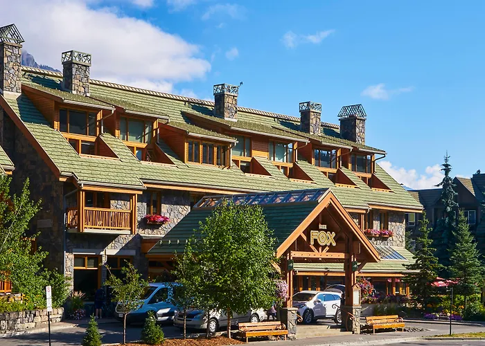 Fox Hotel And Suites